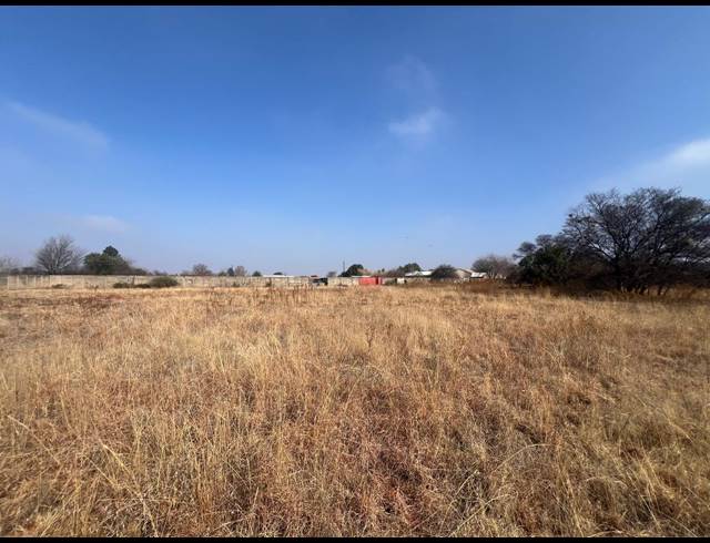 1,283M² VACANT LAND FOR SALE IN KOOKRUS